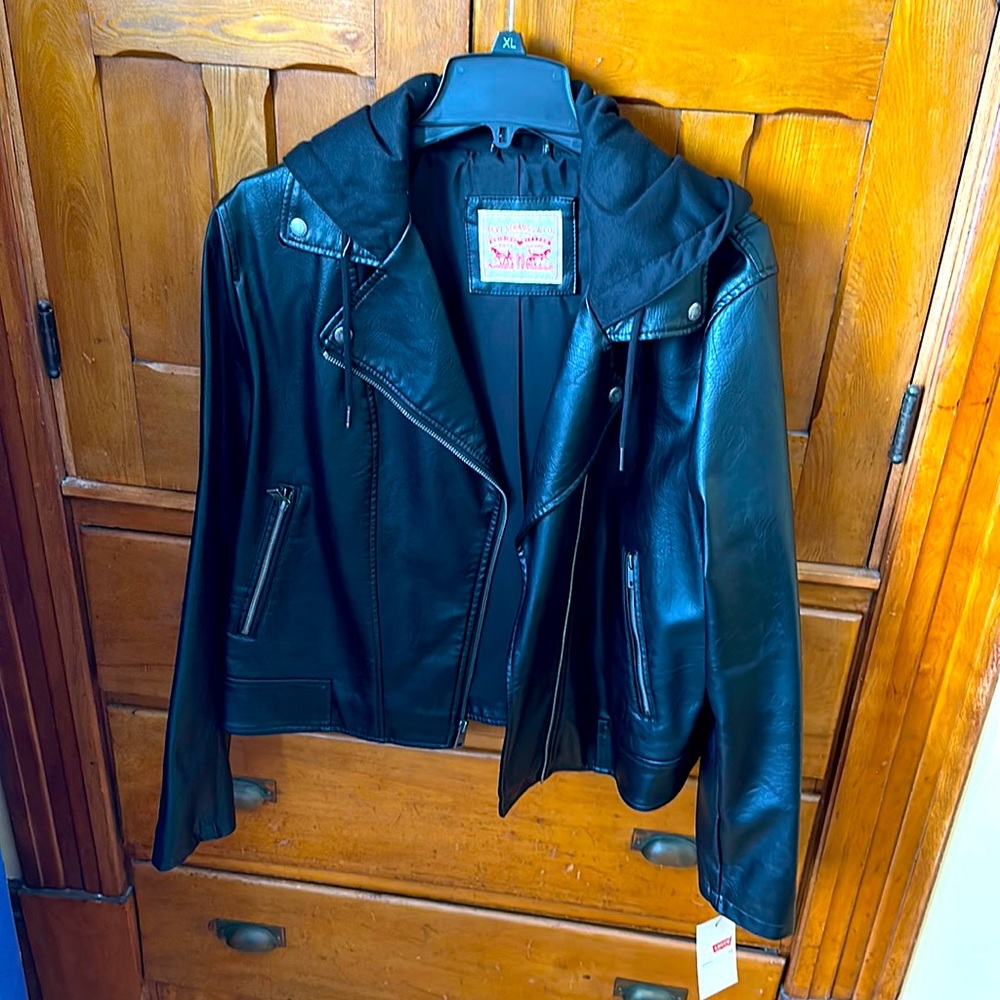 Levi’s black (FAUX) leather jacket. Vegan leather.